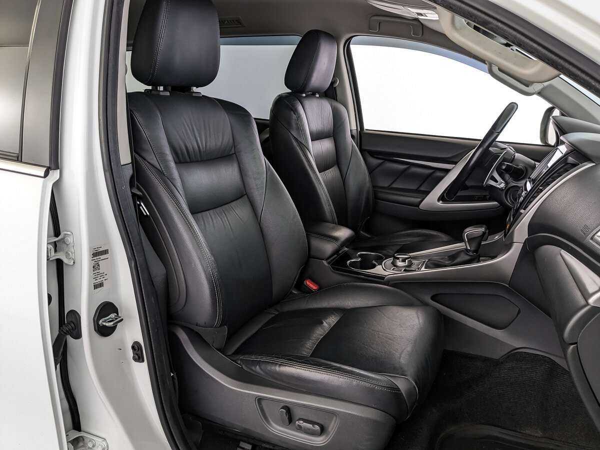 Купить Mitsubishi Pajero Sport, 2017, 198 584 км.. Фото: #19