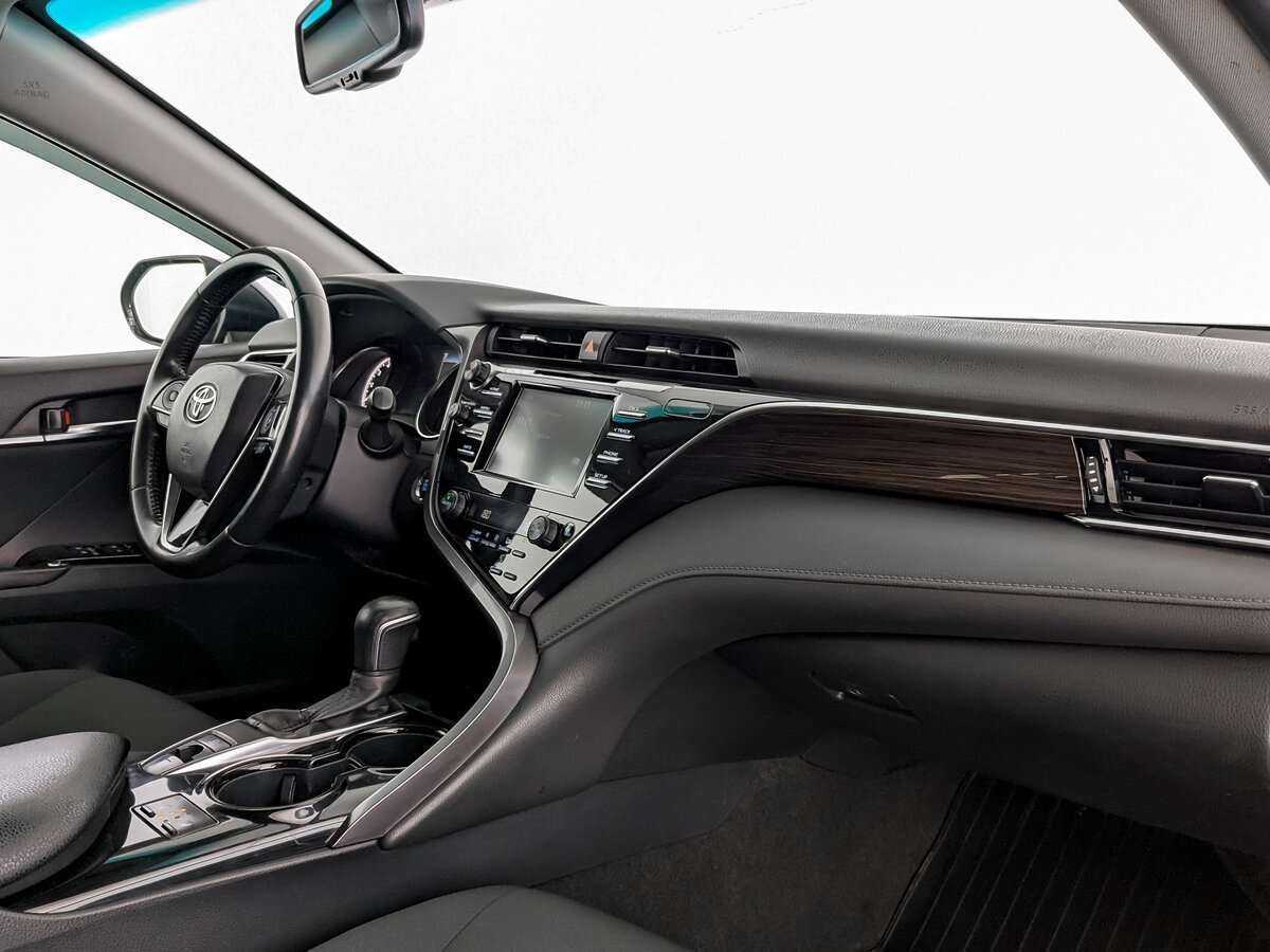Купить Toyota Camry, 2020, 117 733 км.. Фото: #8