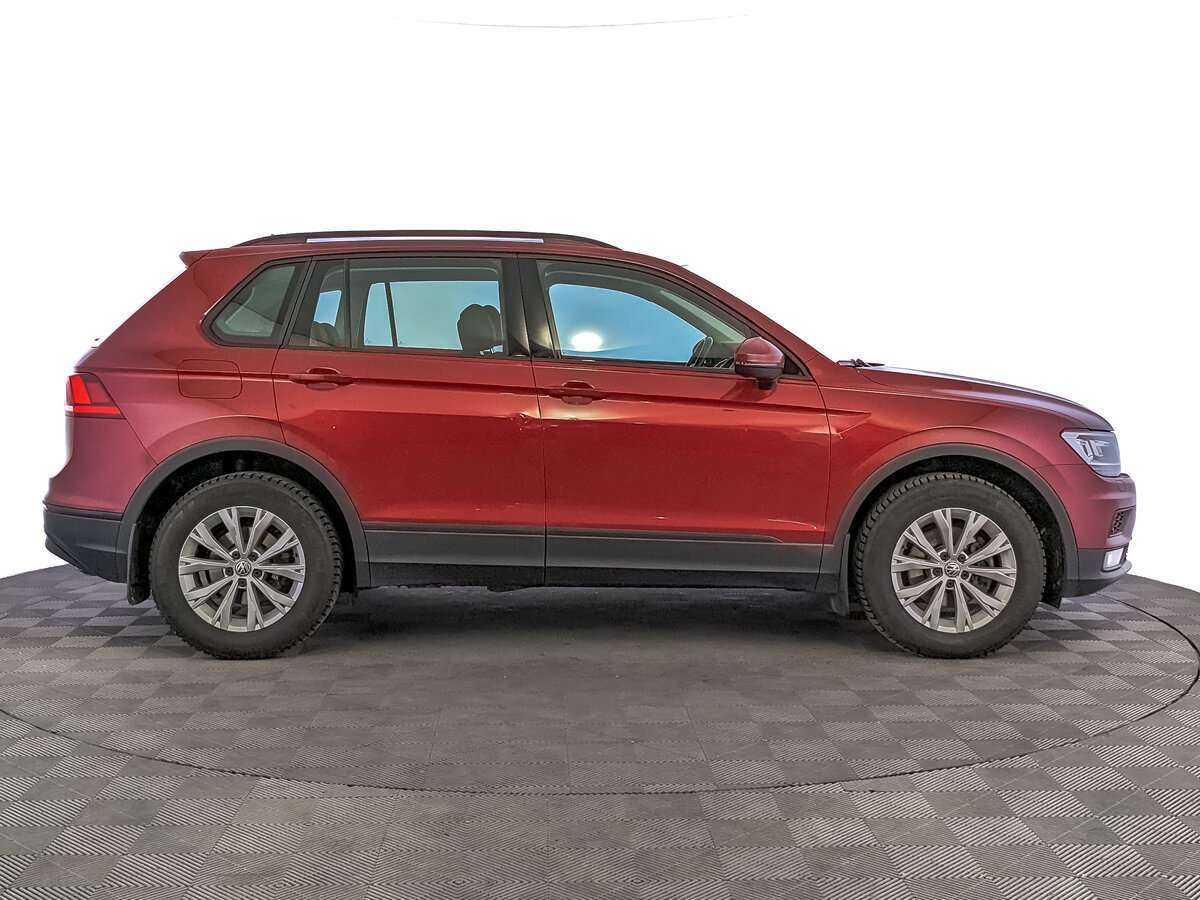 Купить Volkswagen Tiguan, 2020, 112 136 км.. Фото: #3