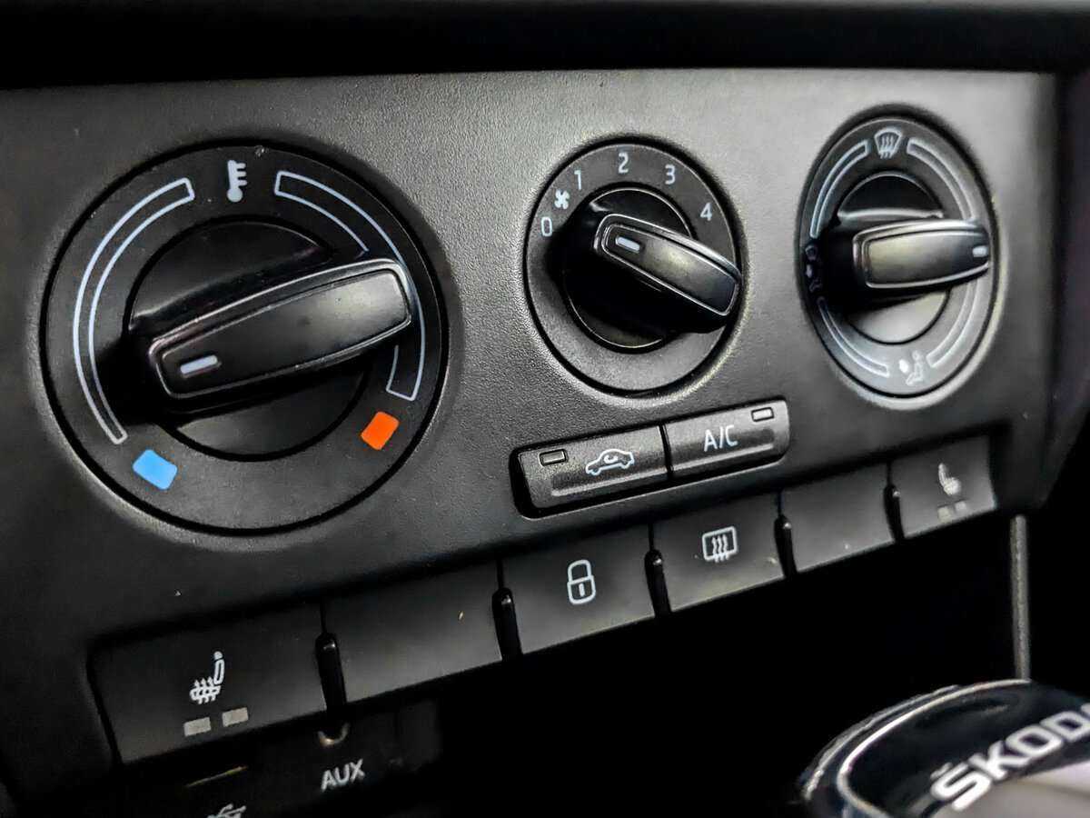 Купить Skoda Rapid, 2016, 168 222 км.. Фото: #19