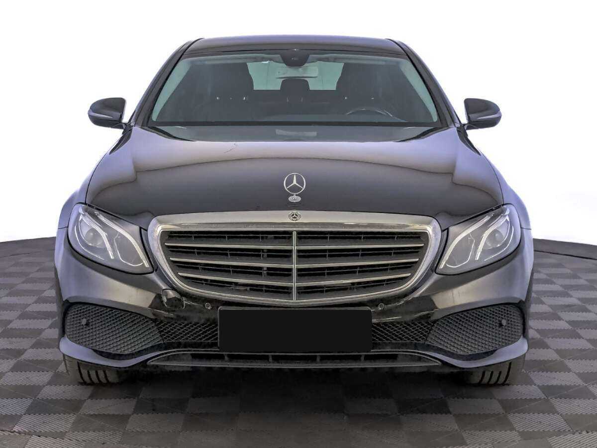 Купить Mercedes-Benz E-Класс, 2018, 241 284 км.. Фото: #1