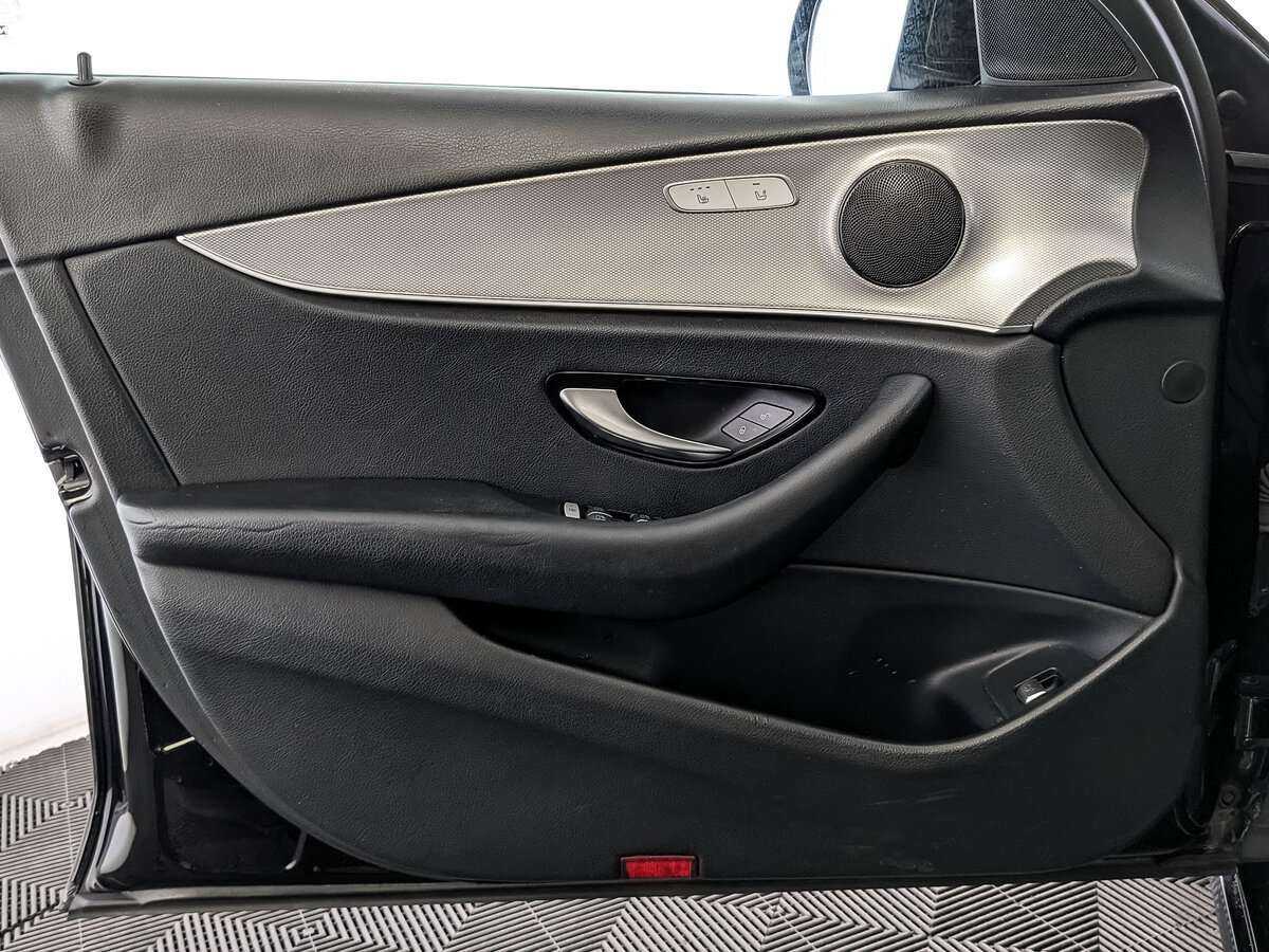 Купить Mercedes-Benz E-Класс, 2018, 241 284 км.. Фото: #14