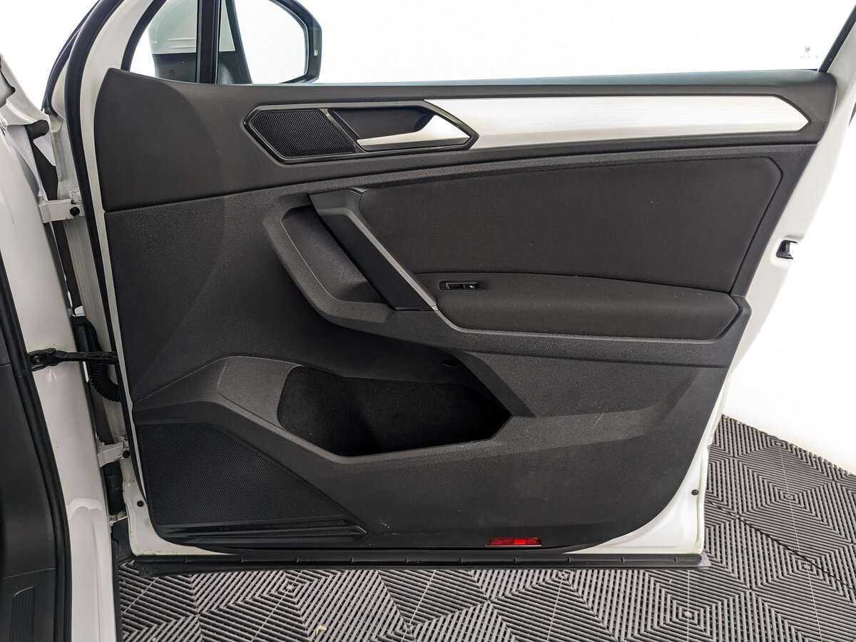 Купить Volkswagen Tiguan, 2018, 133 758 км.. Фото: #20