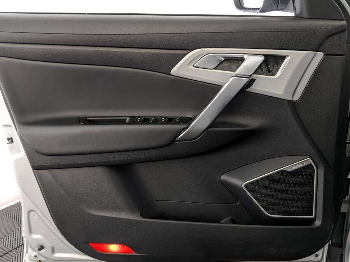 Купить Geely Atlas, 2018, 36 803 км.. Фото: #14