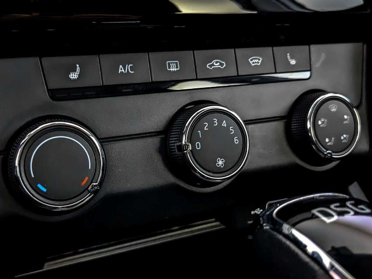 Купить Skoda Octavia, 2020, 70 102 км.. Фото: #20