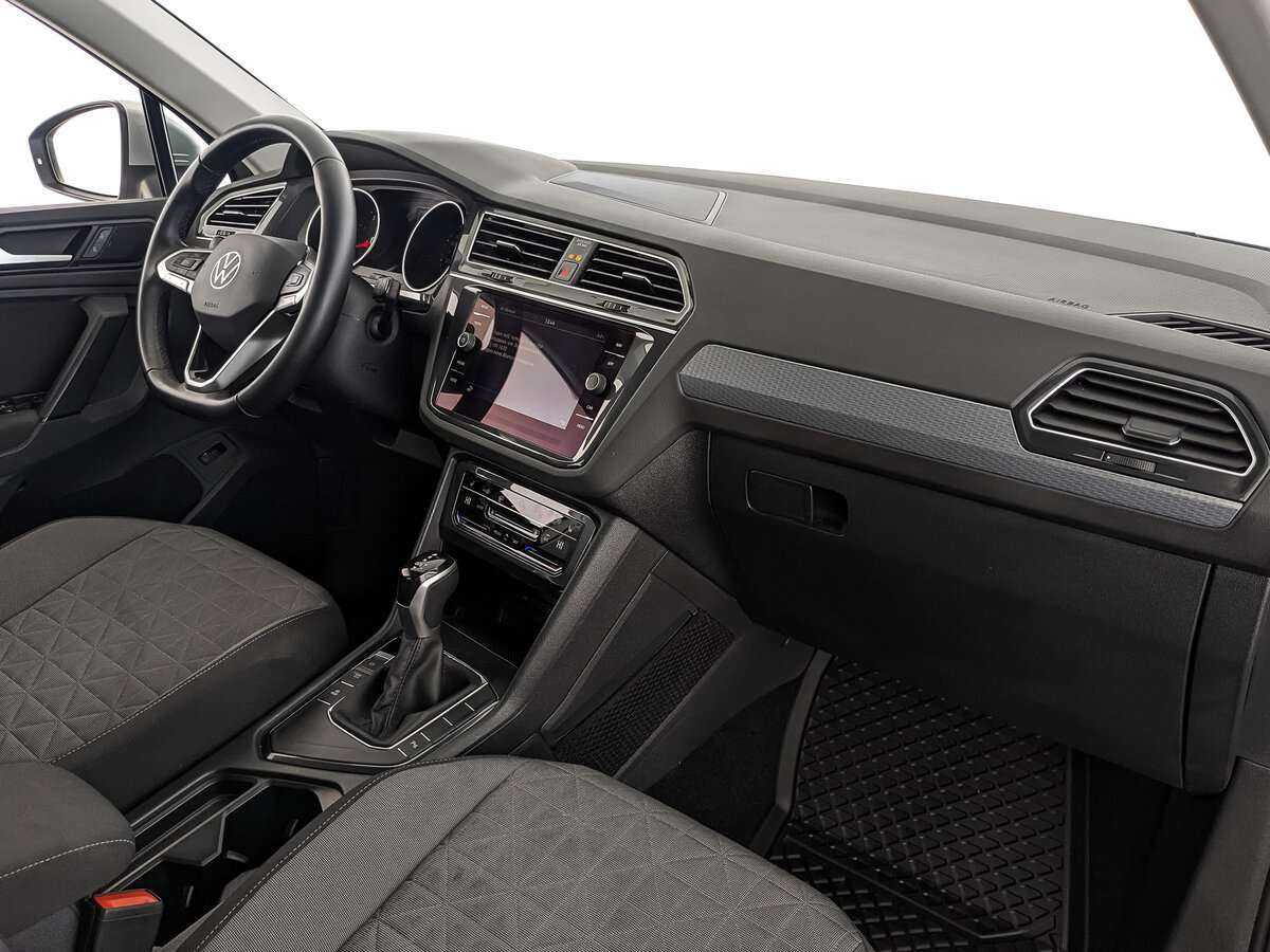 Купить Volkswagen Tiguan, 2021, 23 287 км.. Фото: #12