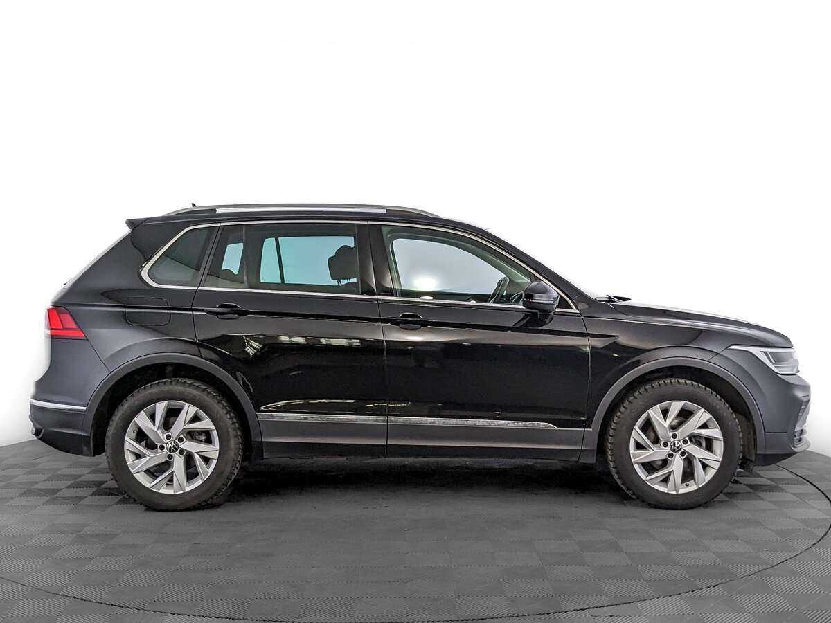 Купить Volkswagen Tiguan, 2021, 77 871 км.. Фото: #3