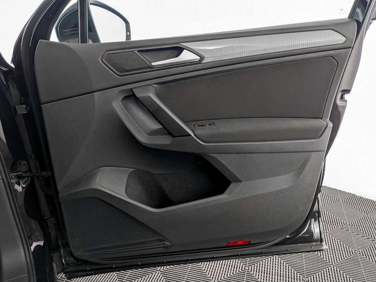 Купить Volkswagen Tiguan, 2021, 77 871 км.. Фото: #19