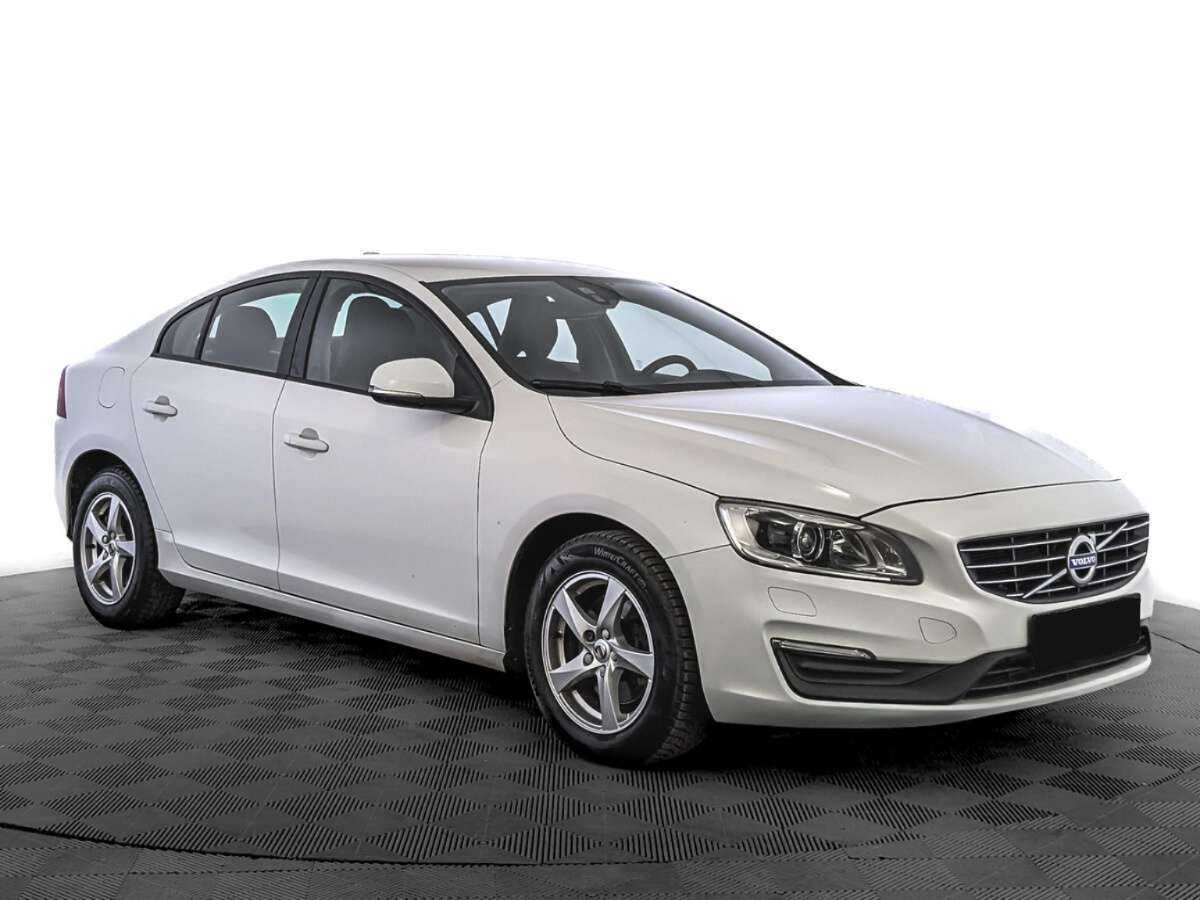 Купить Volvo S60, 2015, 170 093 км.. Фото: #2