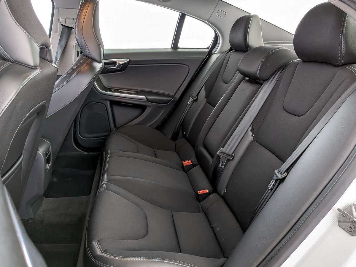 Купить Volvo S60, 2015, 170 093 км.. Фото: #9