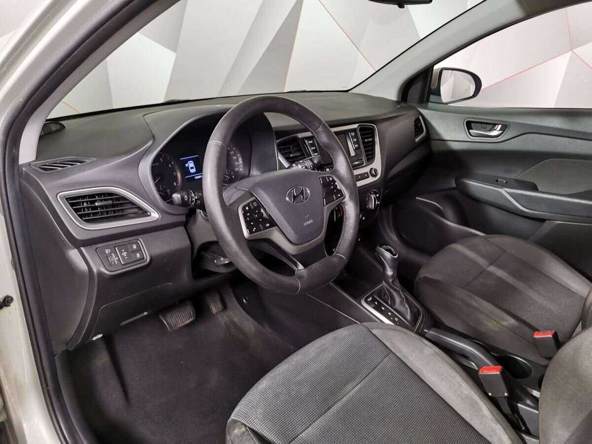 Купить Hyundai Solaris, 2017, 108 077 км.. Фото: #13