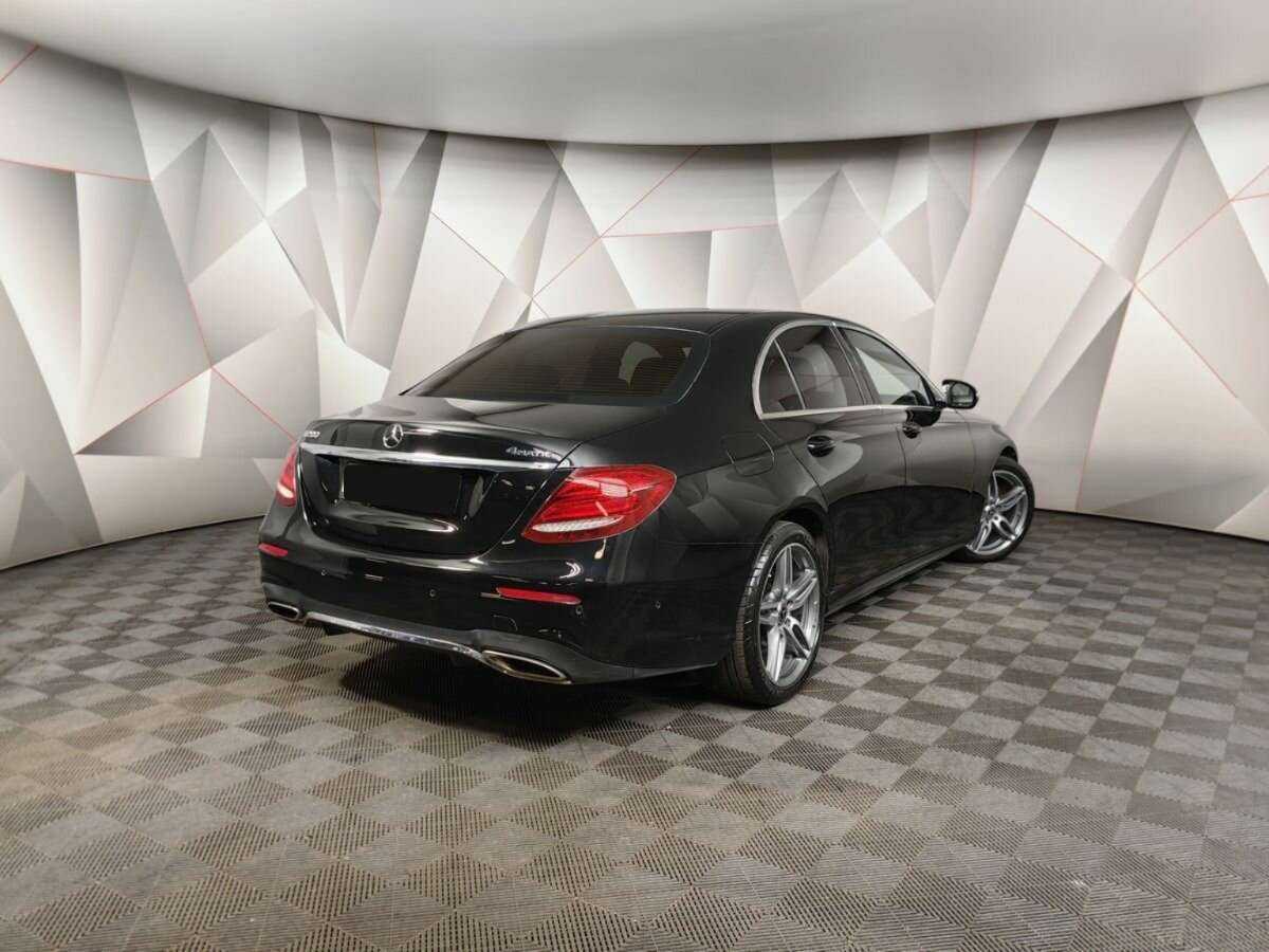 Купить Mercedes-Benz E-Класс, 2017, 108 140 км.. Фото: #1