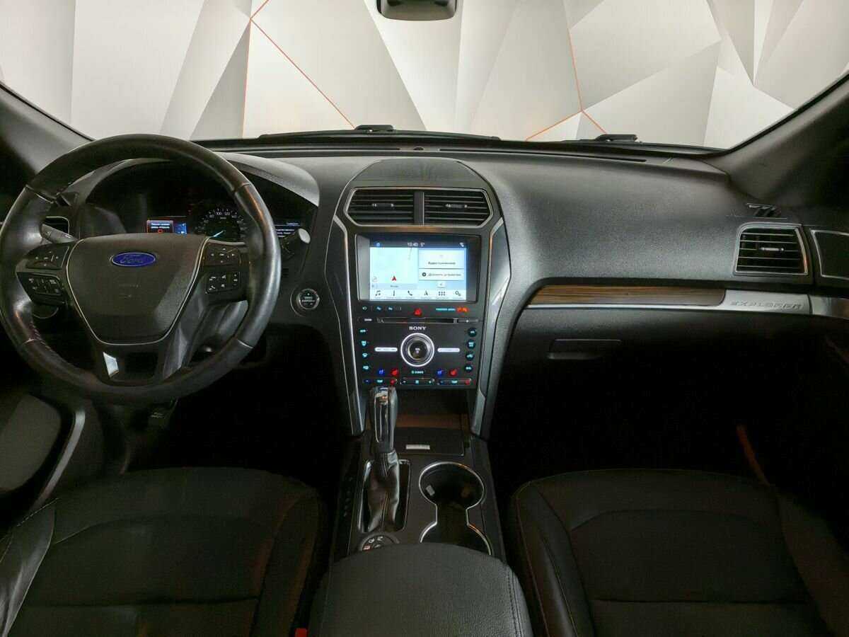 Купить Ford Explorer, 2017, 155 342 км.. Фото: #9