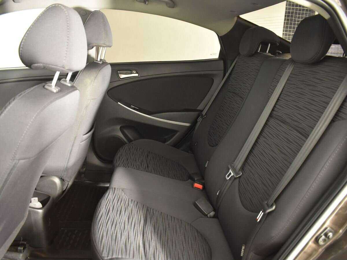 Купить Hyundai Solaris, 2016, 82 321 км.. Фото: #15