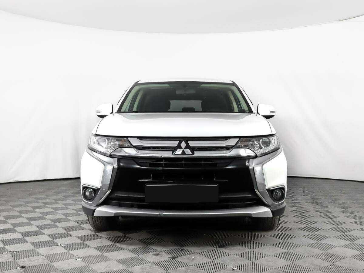 Купить Mitsubishi Outlander, 2016, 140 397 км.. Фото: #1