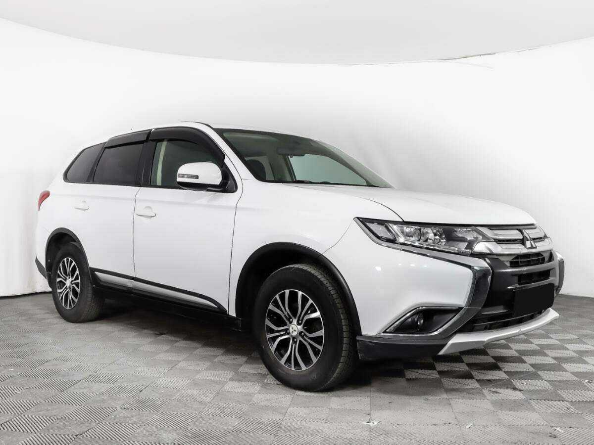 Купить Mitsubishi Outlander, 2016, 140 397 км.. Фото: #2