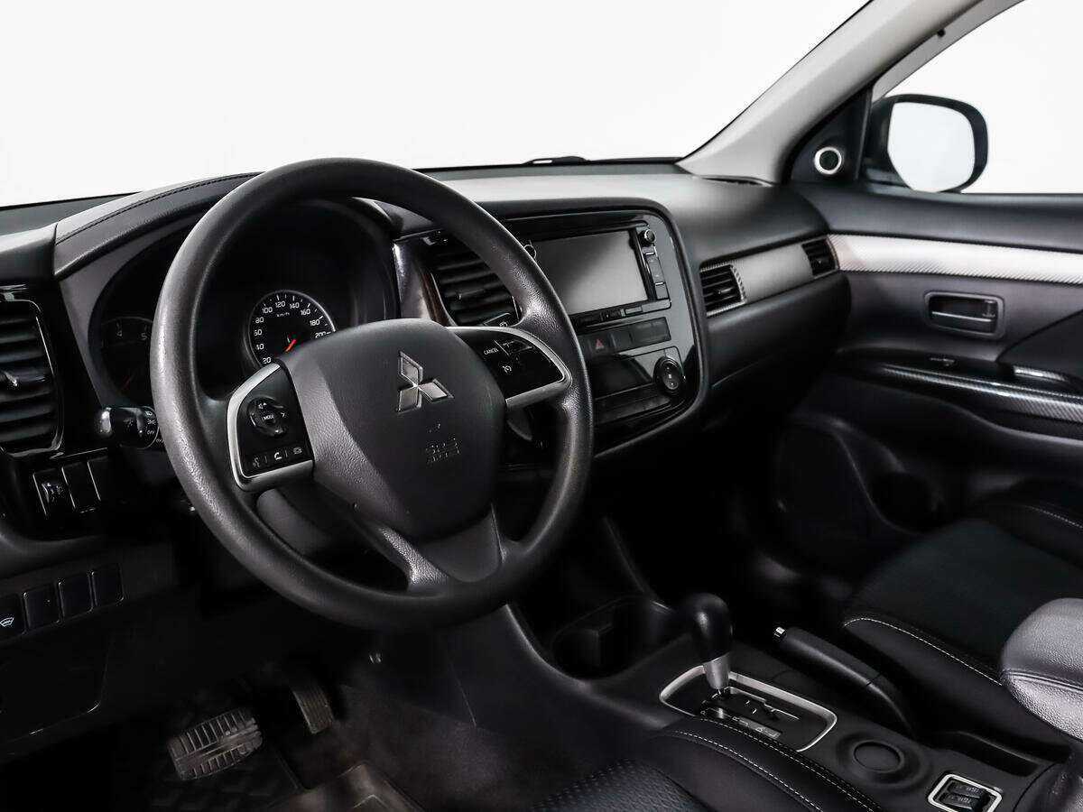 Купить Mitsubishi Outlander, 2016, 140 397 км.. Фото: #8