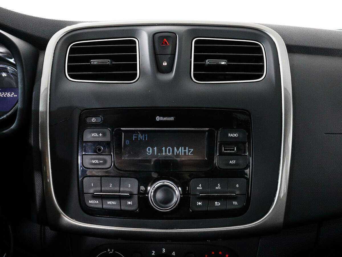 Купить Renault Sandero, 2018, 109 414 км.. Фото: #10