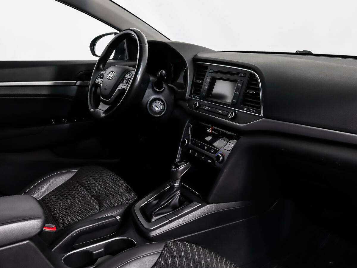 Купить Hyundai Elantra, 2017, 90 234 км.. Фото: #10