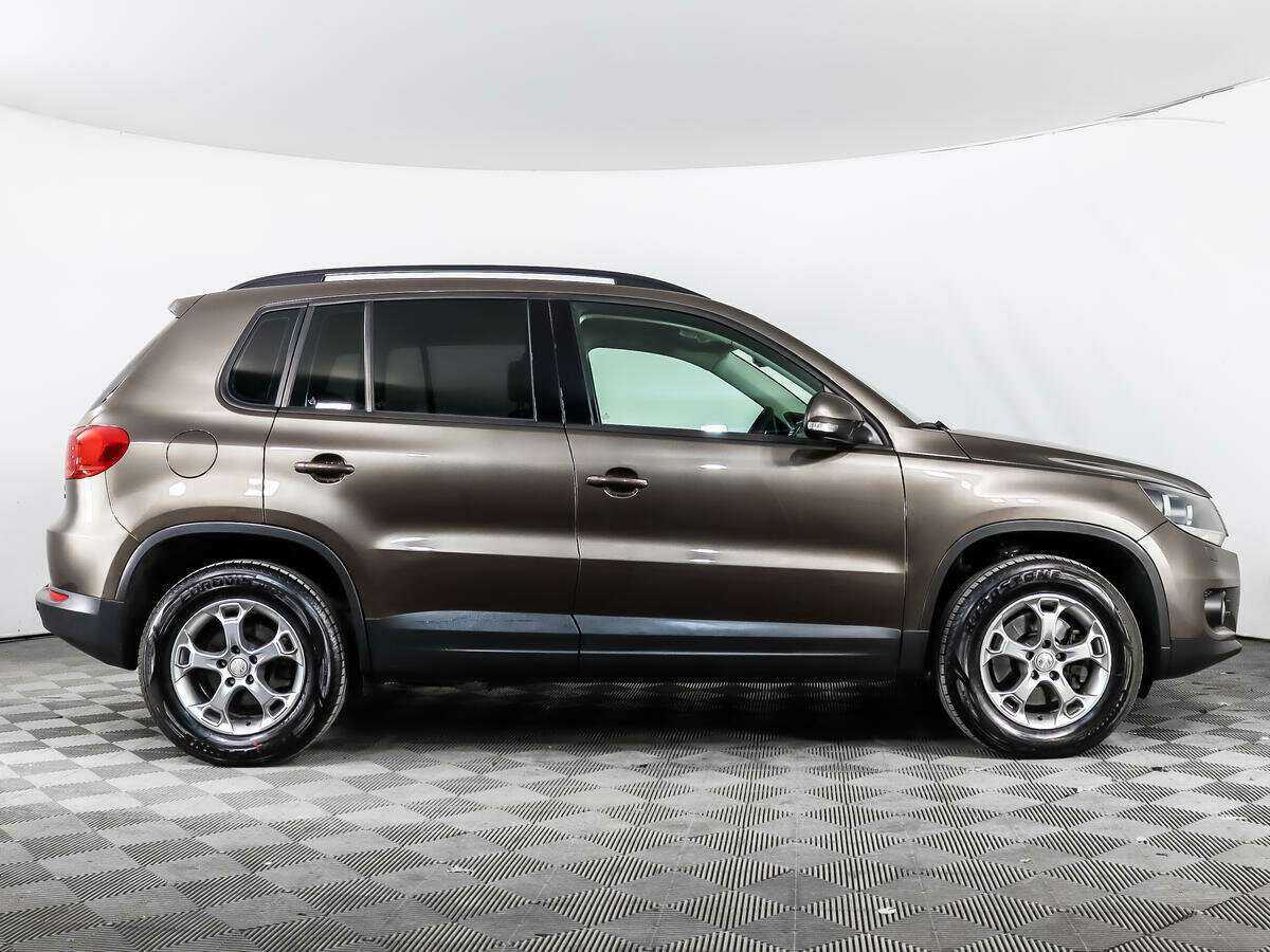 Купить Volkswagen Tiguan, 2014, 121 539 км.. Фото: #3