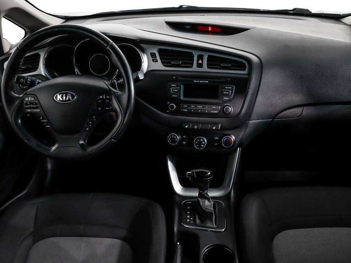 Купить Kia Ceed, 2015, 192 106 км.. Фото: #11