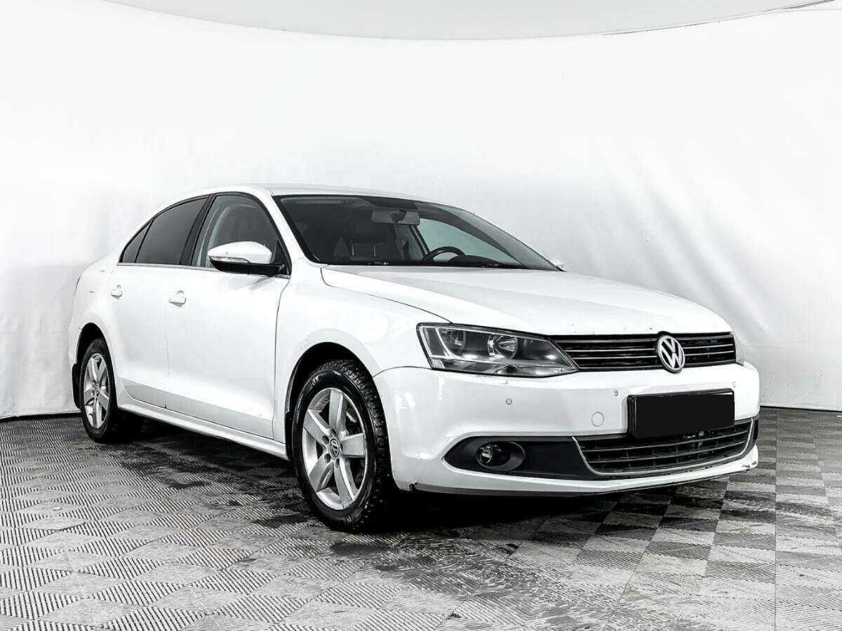 Купить Volkswagen Jetta, 2013, 160 821 км.. Фото: #2