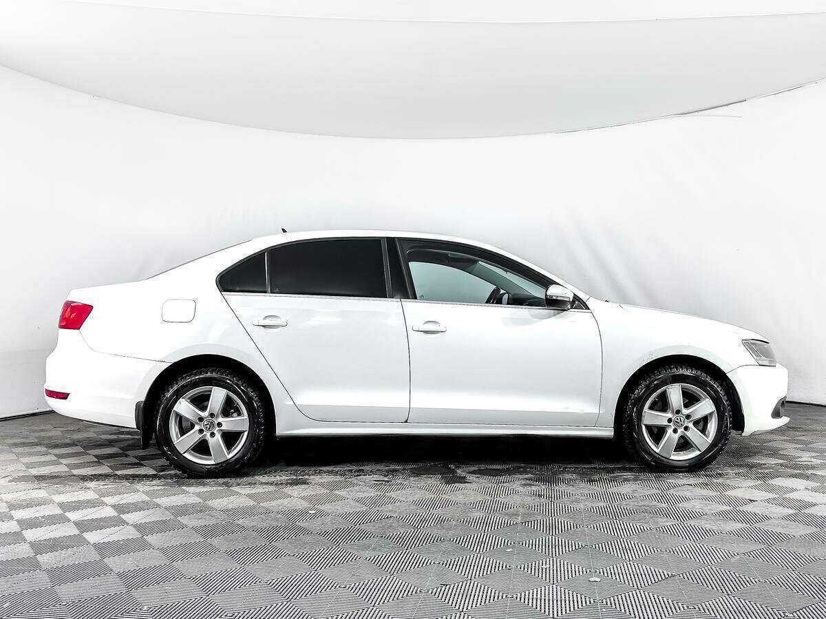 Купить Volkswagen Jetta, 2013, 160 821 км.. Фото: #3