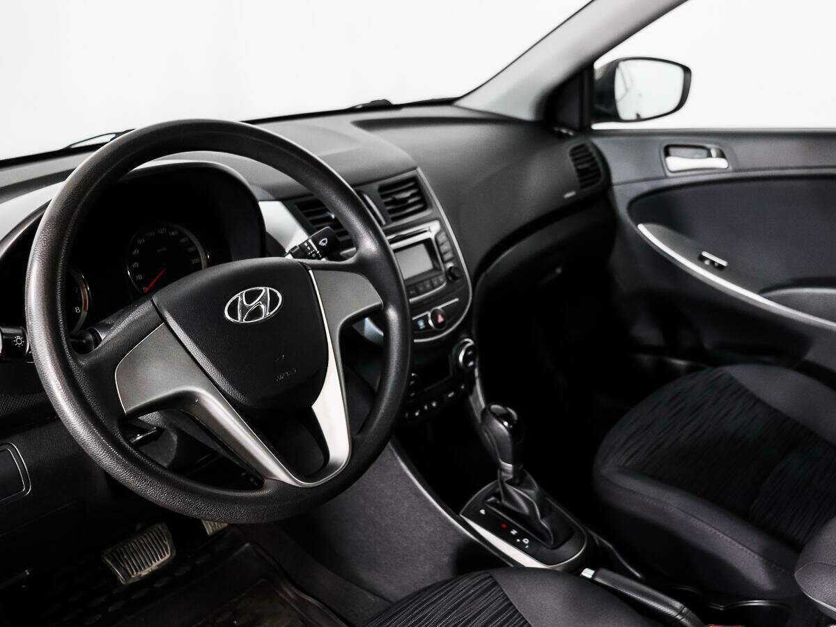 Купить Hyundai Solaris, 2016, 77 286 км.. Фото: #8