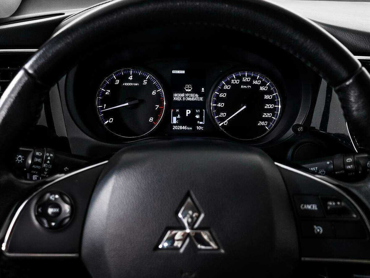 Купить Mitsubishi Outlander, 2018, 202 715 км.. Фото: #14