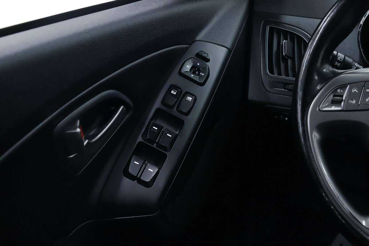 Купить Hyundai ix35, 2015, 68 000 км.. Фото: #9