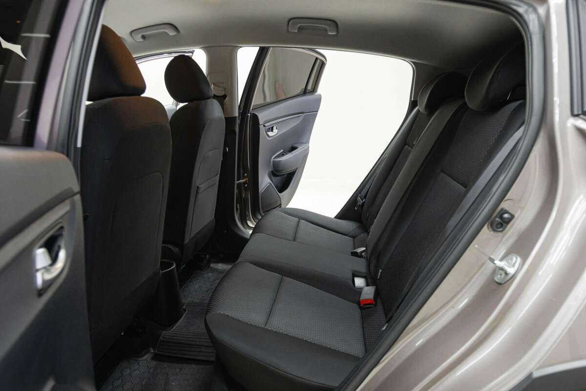 Купить Kia Rio, 2021, 71 000 км.. Фото: #14