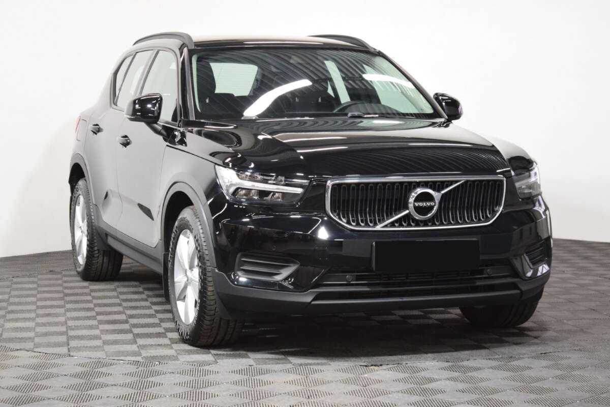 Купить Volvo XC40, 2019, 67 000 км.. Фото: #2