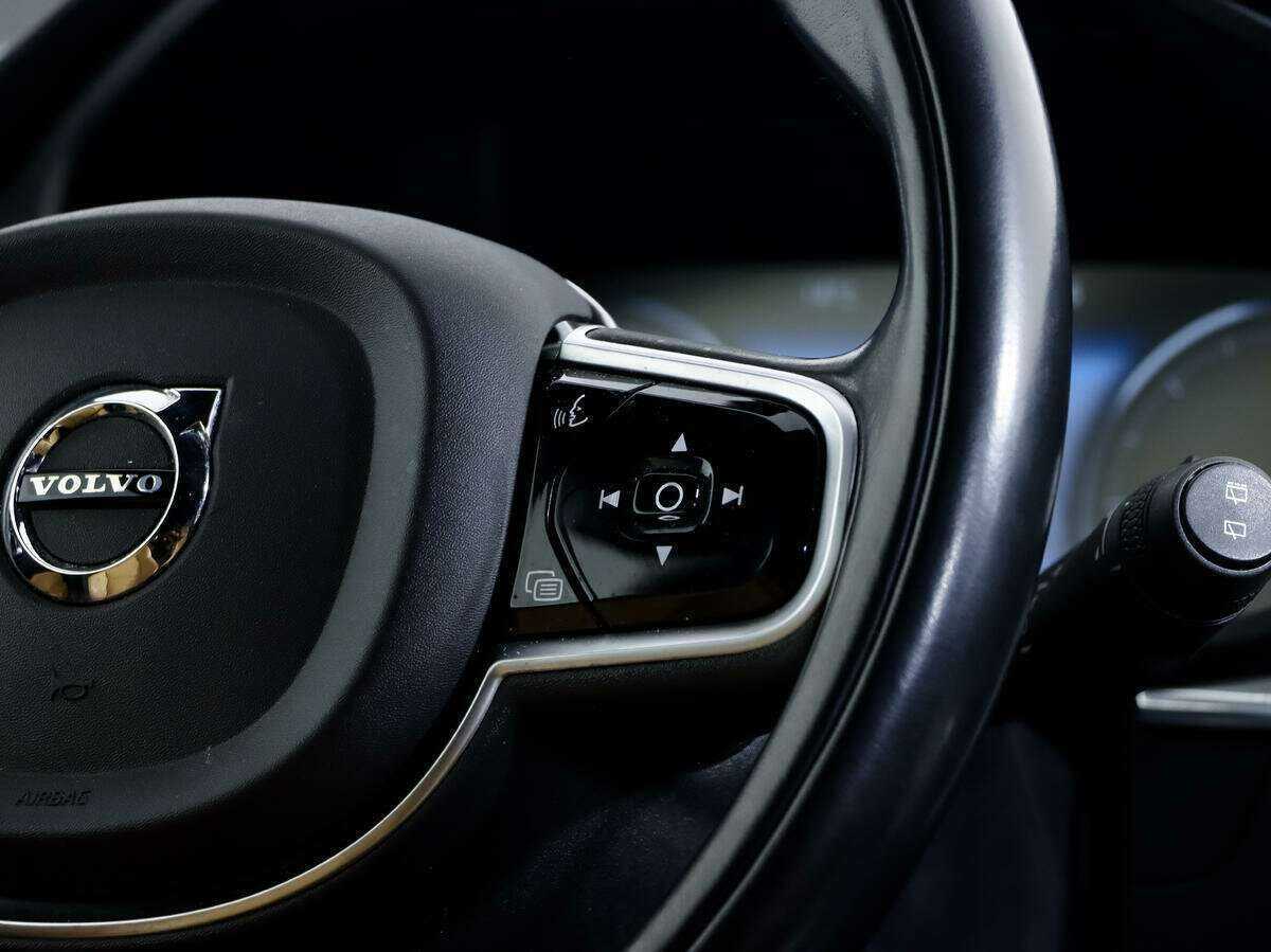 Купить Volvo XC60, 2018, 129 150 км.. Фото: #10
