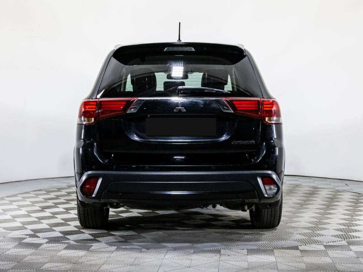 Купить Mitsubishi Outlander, 2016, 141 780 км.. Фото: #5
