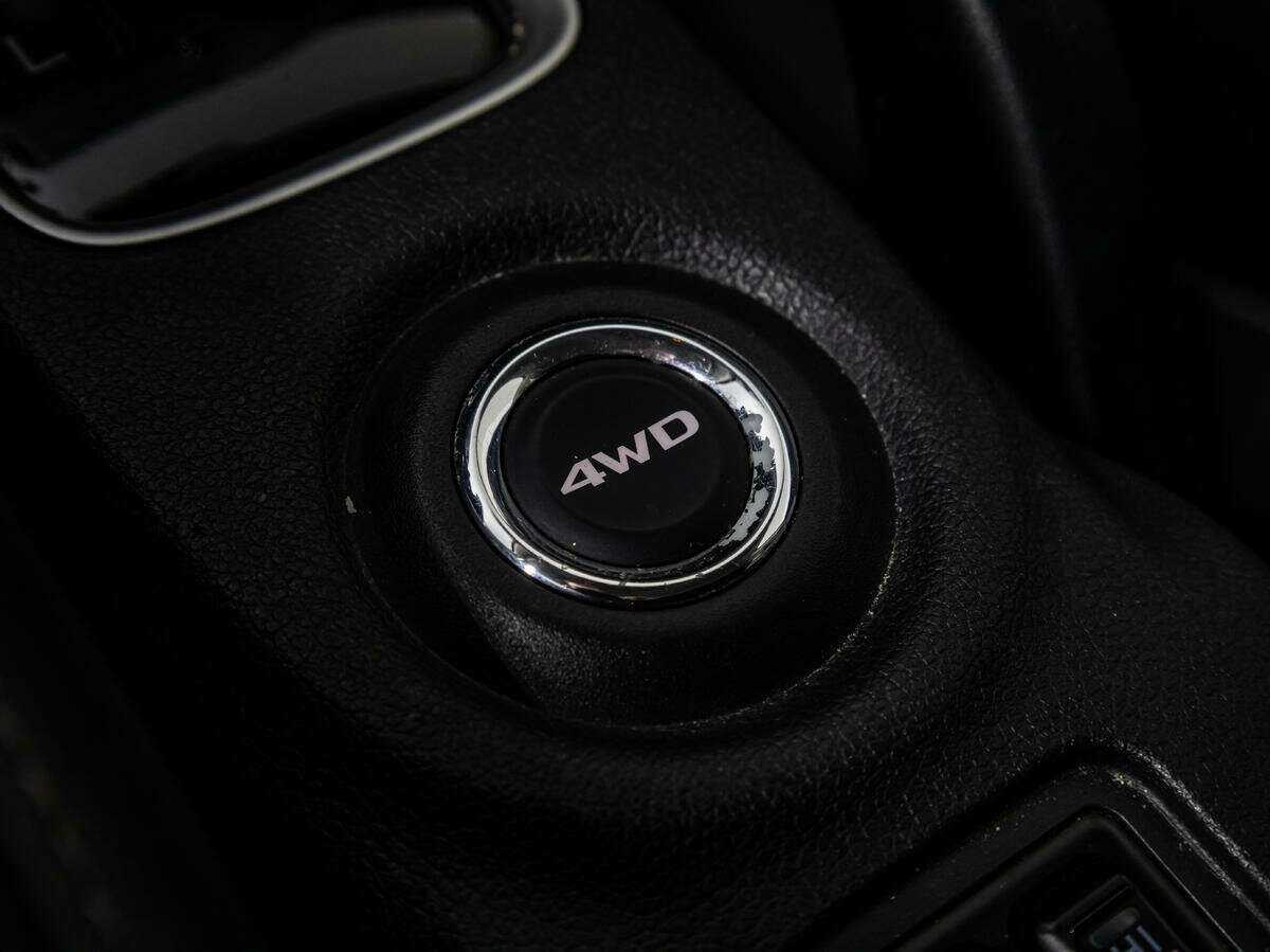 Купить Mitsubishi Outlander, 2016, 141 780 км.. Фото: #16