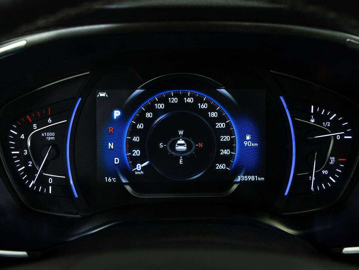 Купить Hyundai Santa Fe, 2019, 135 980 км.. Фото: #9