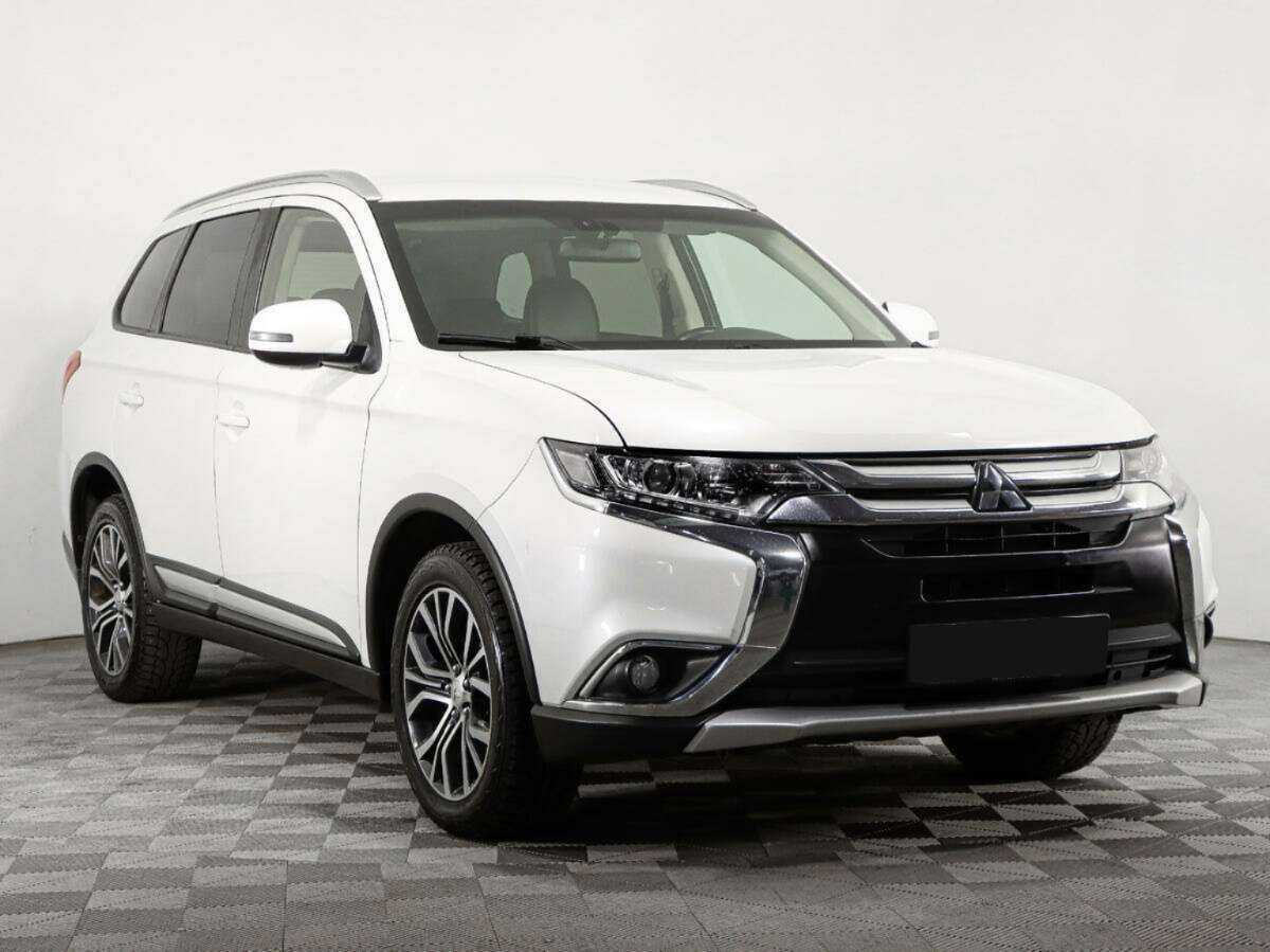 Купить Mitsubishi Outlander, 2017, 108 883 км.. Фото: #2