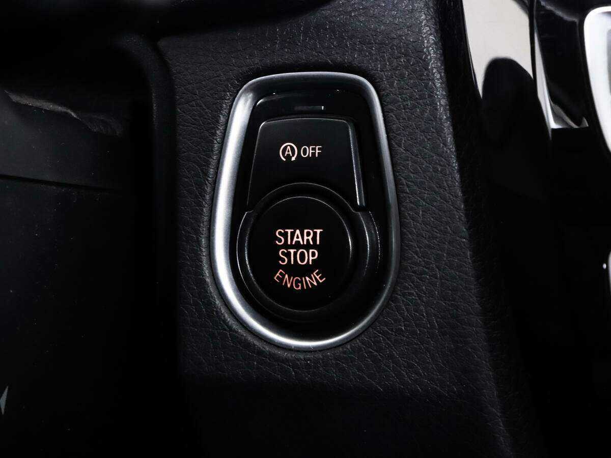 Купить BMW 3 серии, 2015, 114 354 км.. Фото: #17