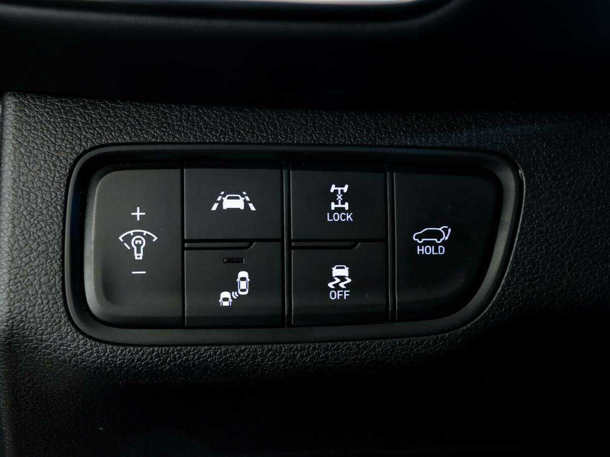 Купить Hyundai Santa Fe, 2018, 62 581 км.. Фото: #12