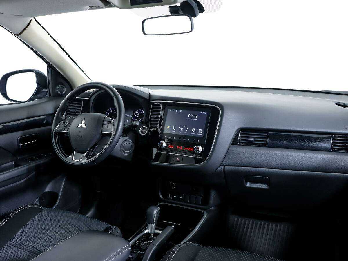 Купить Mitsubishi Outlander, 2021, 38 808 км.. Фото: #8