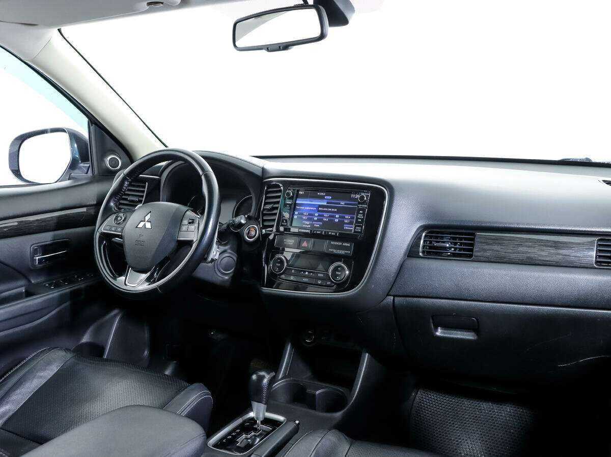 Купить Mitsubishi Outlander, 2016, 158 200 км.. Фото: #8