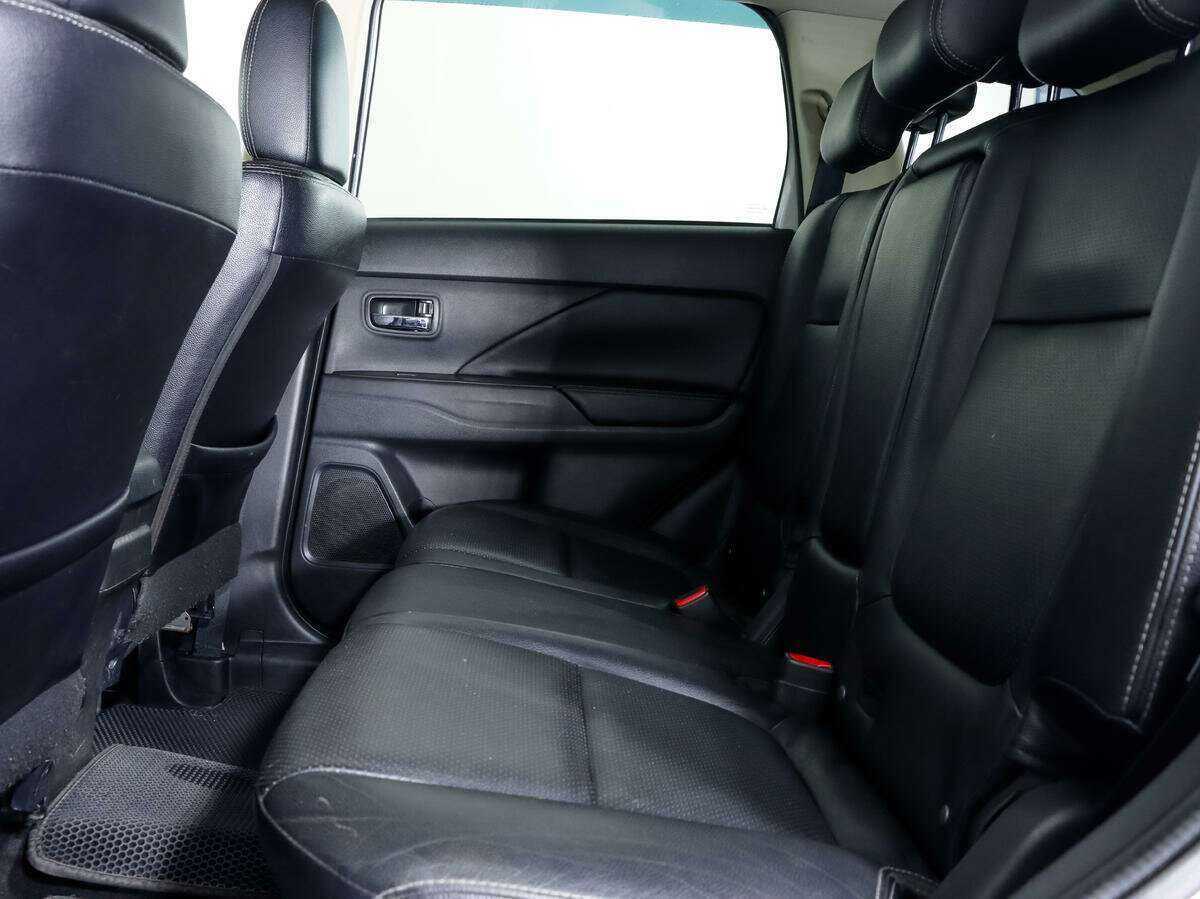 Купить Mitsubishi Outlander, 2016, 158 200 км.. Фото: #10