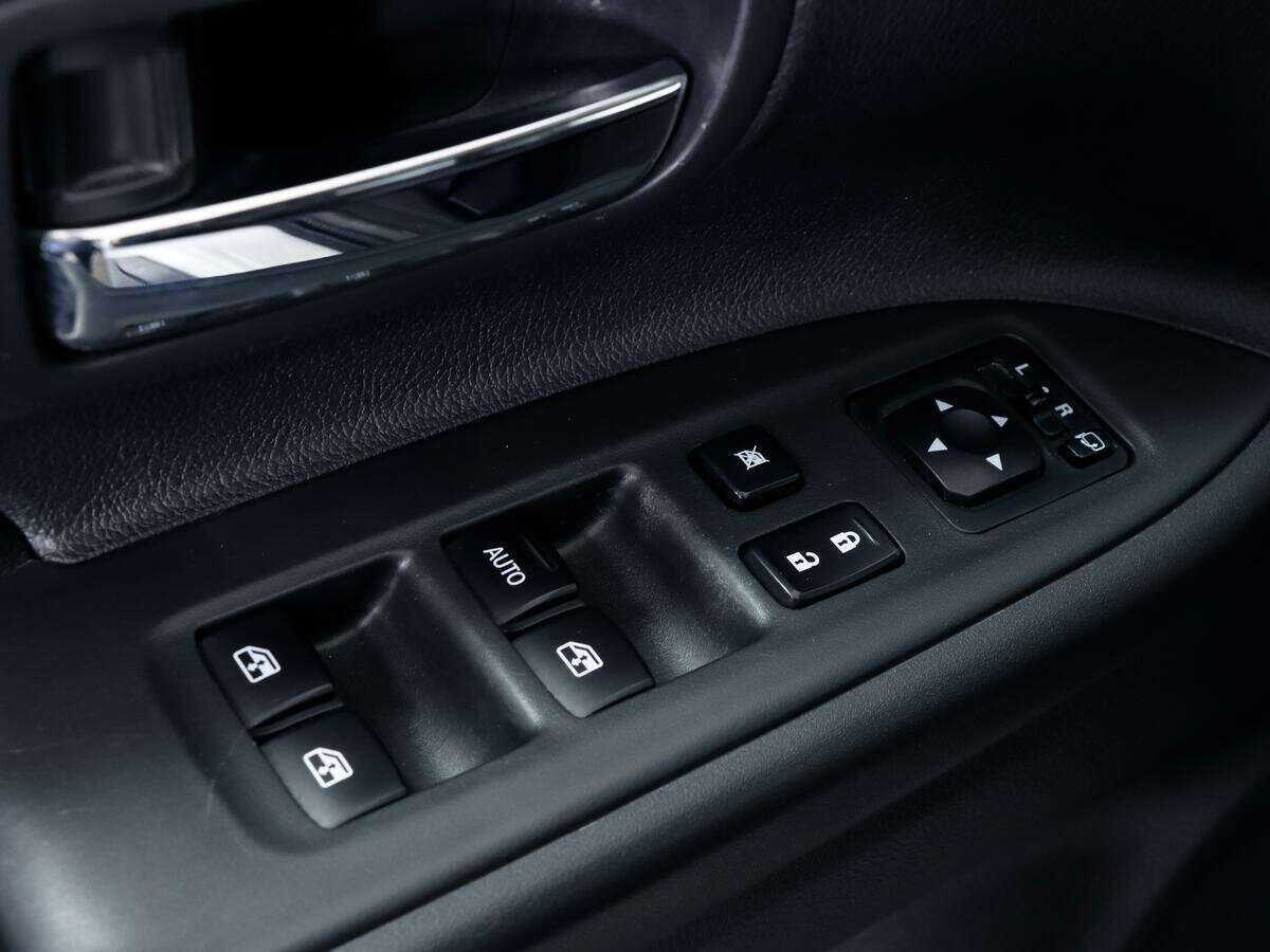 Купить Mitsubishi Outlander, 2015, 160 719 км.. Фото: #12