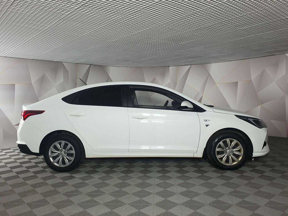Купить Hyundai Solaris, 2021, 92 602 км.. Фото: #3