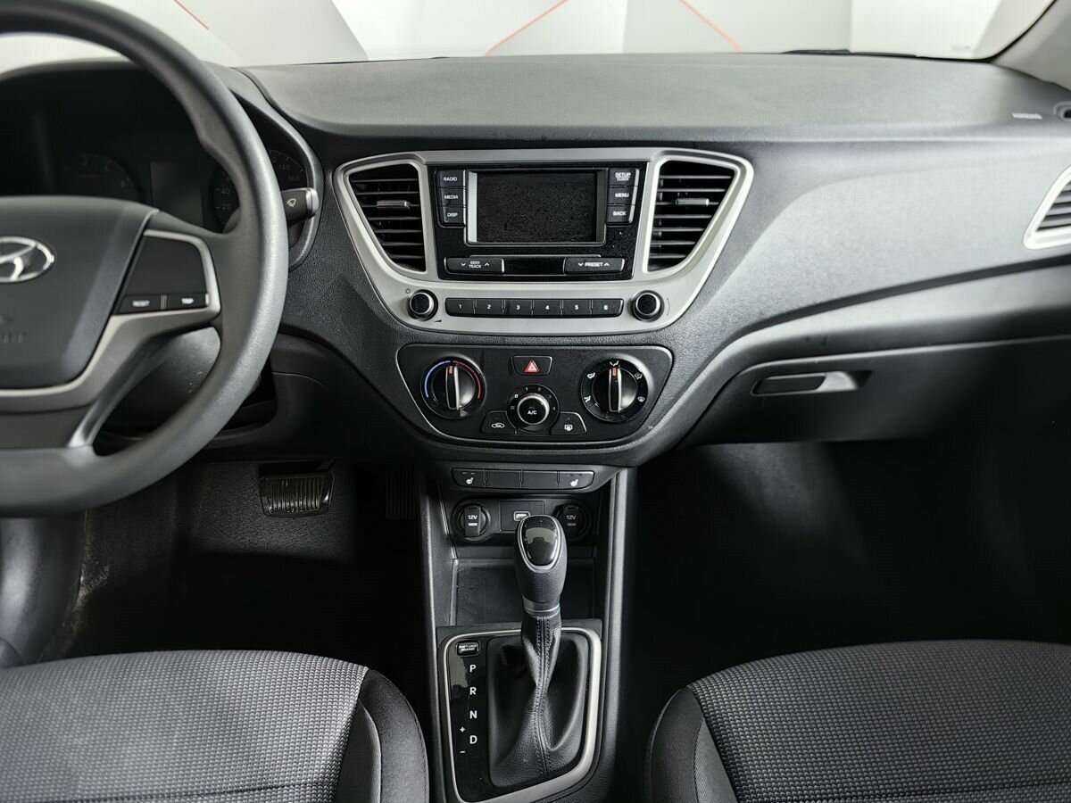 Купить Hyundai Solaris, 2019, 121 640 км.. Фото: #10