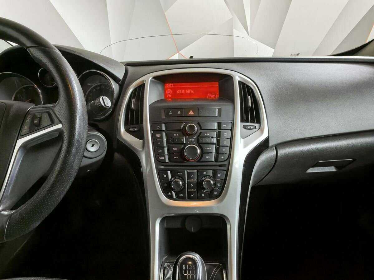 Купить Opel Astra, 2012, 85 000 км.. Фото: #10