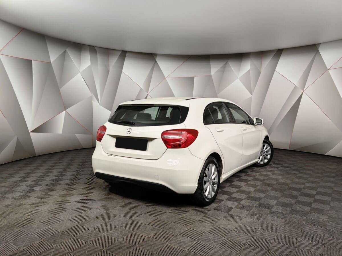 Купить Mercedes-Benz A-Класс, 2014, 217 768 км.. Фото: #1