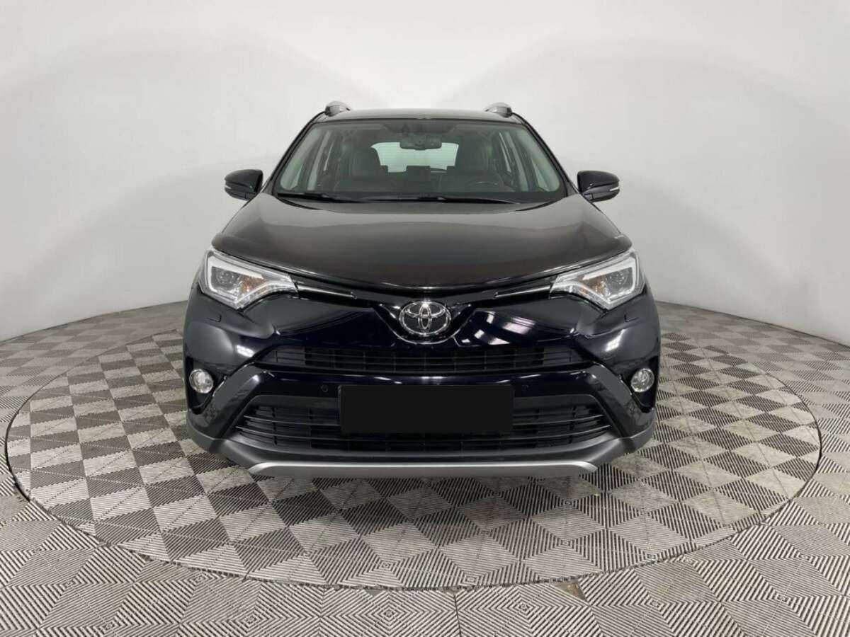 Купить Toyota RAV4, 2018, 86 830 км.. Фото: #1