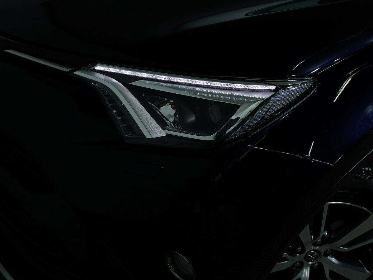 Купить Toyota RAV4, 2019, 131 593 км.. Фото: #16