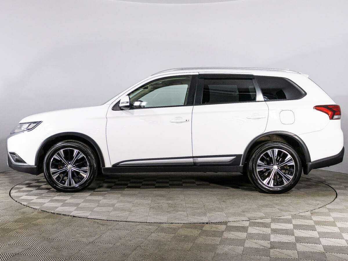 Купить Mitsubishi Outlander, 2019, 108 009 км.. Фото: #7